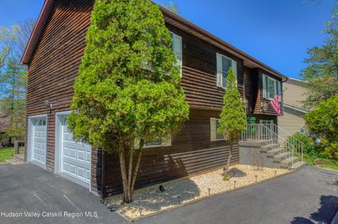 Photo of 16 Appalachian Drive, Athens, NY 12015 (MLS # 20262234)