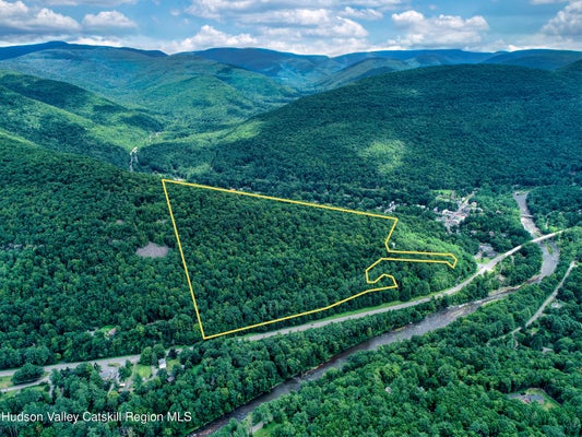 ADDRESS PRIVATE, PHOENICIA, NY 12464 - Image 09a3205678e3f39cf5bae4b5edeaa621/3154034787