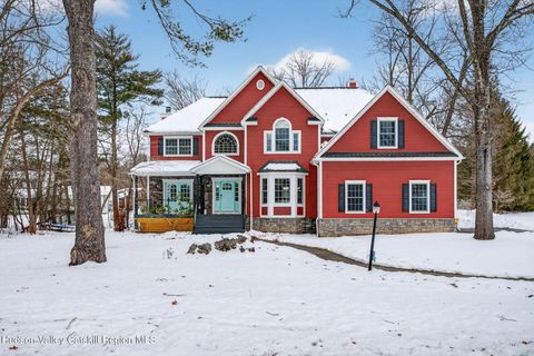 Photo of 30 Alison Court, Kingston, NY 12401 (MLS # 20260036)