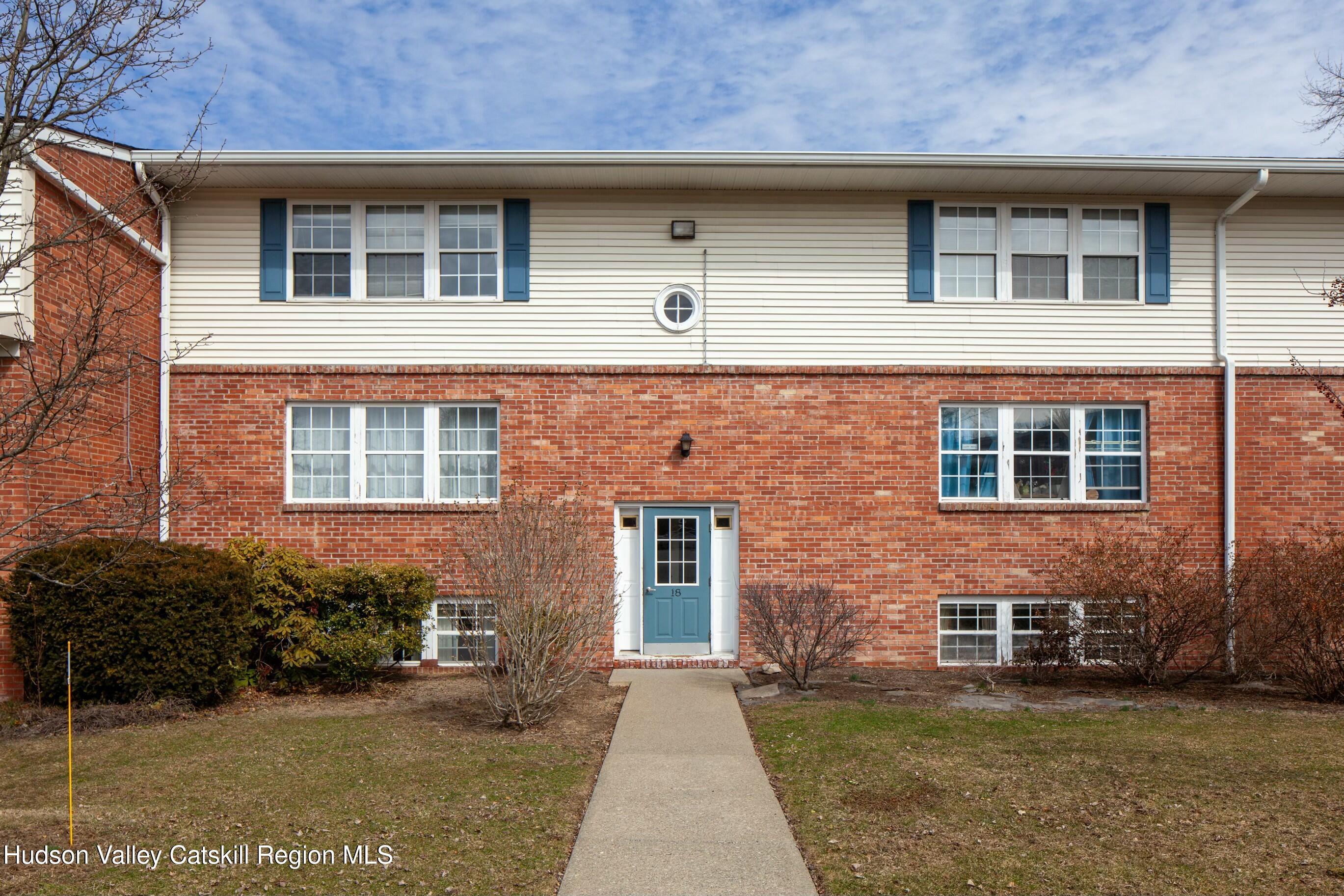 18-4 Huguenot Street #4, New Paltz, Ohio image 1