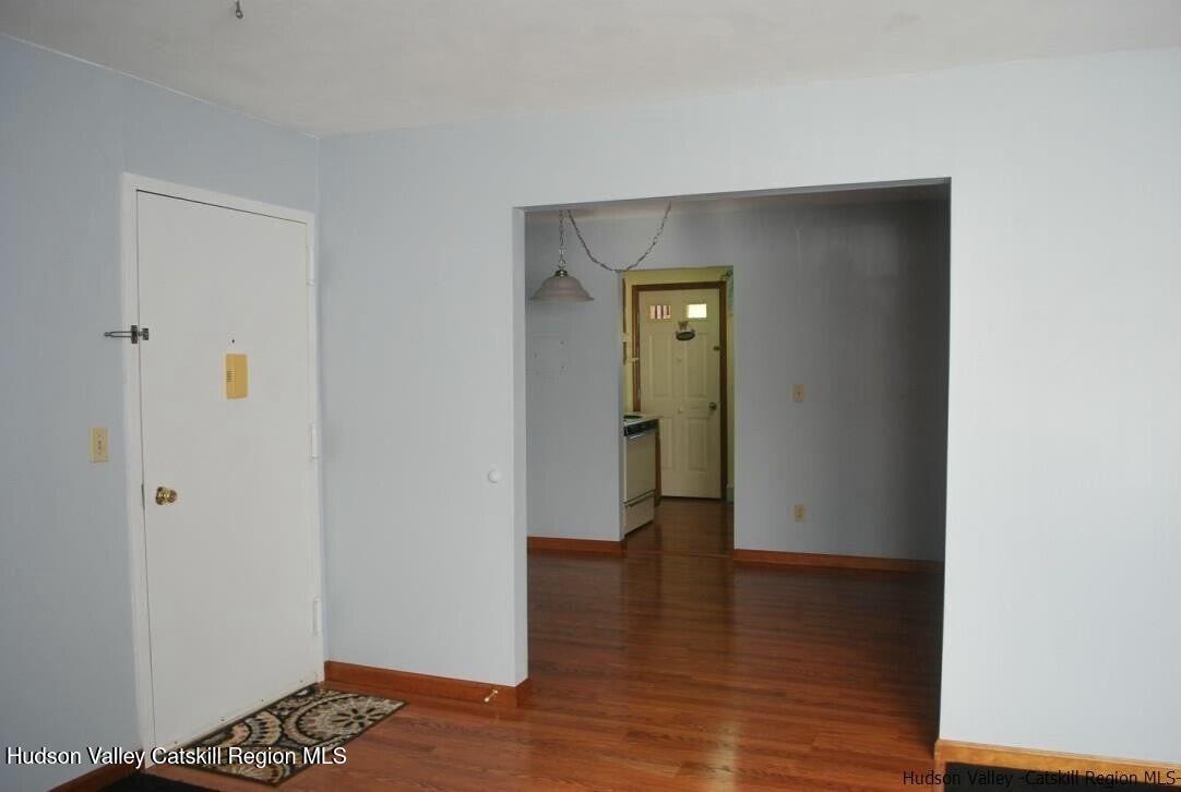 18-4 Huguenot Street #4, New Paltz, Ohio image 3