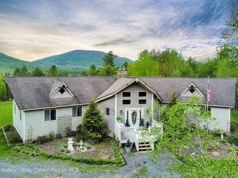 Homes For Sale - 100 Wilderness Dr Exd<br/> East Jewett, NY 12424