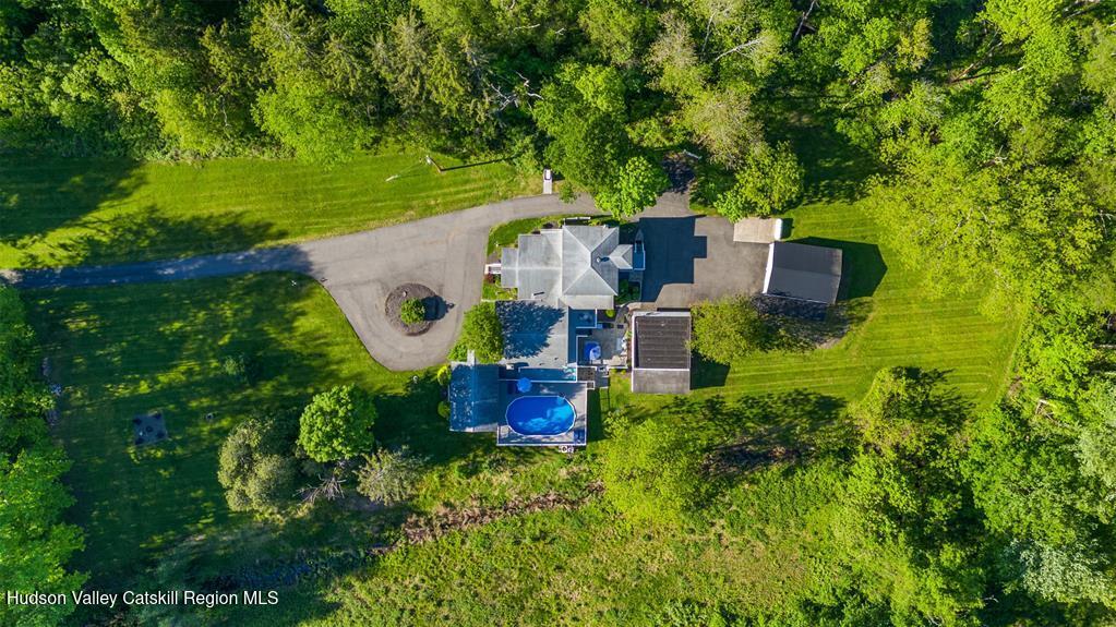 532 Springtown Road, New Paltz, Texas image 3