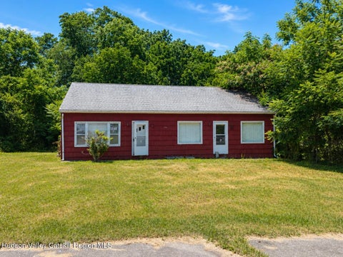 Photo of 114 Broadway/Route 9w, Port Ewen, NY 12466 (MLS # 20263919)