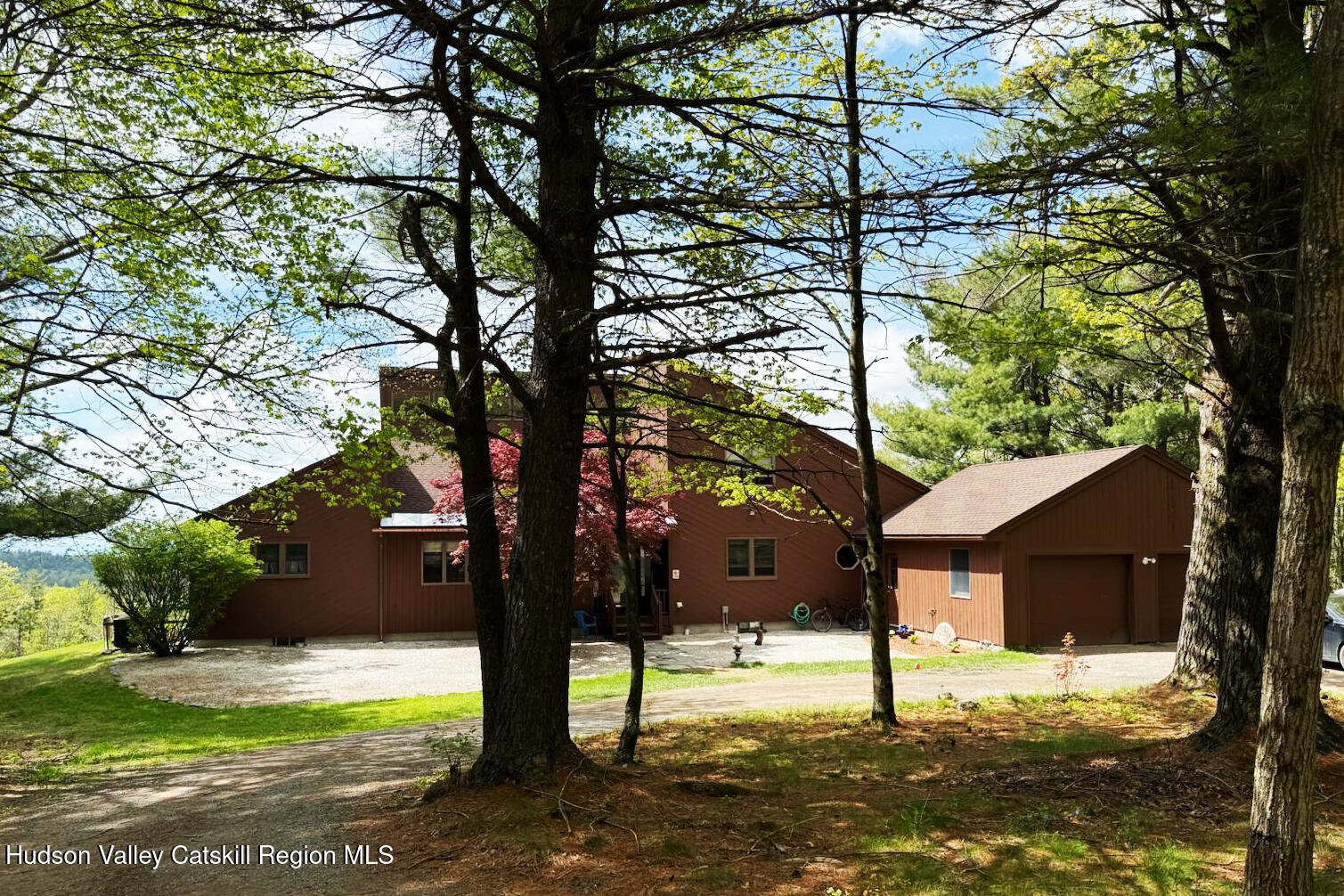 East Chatham, New York 12060, United States, 3 Bedrooms Bedrooms, ,3 BathroomsBathrooms,Residential,Active,151677