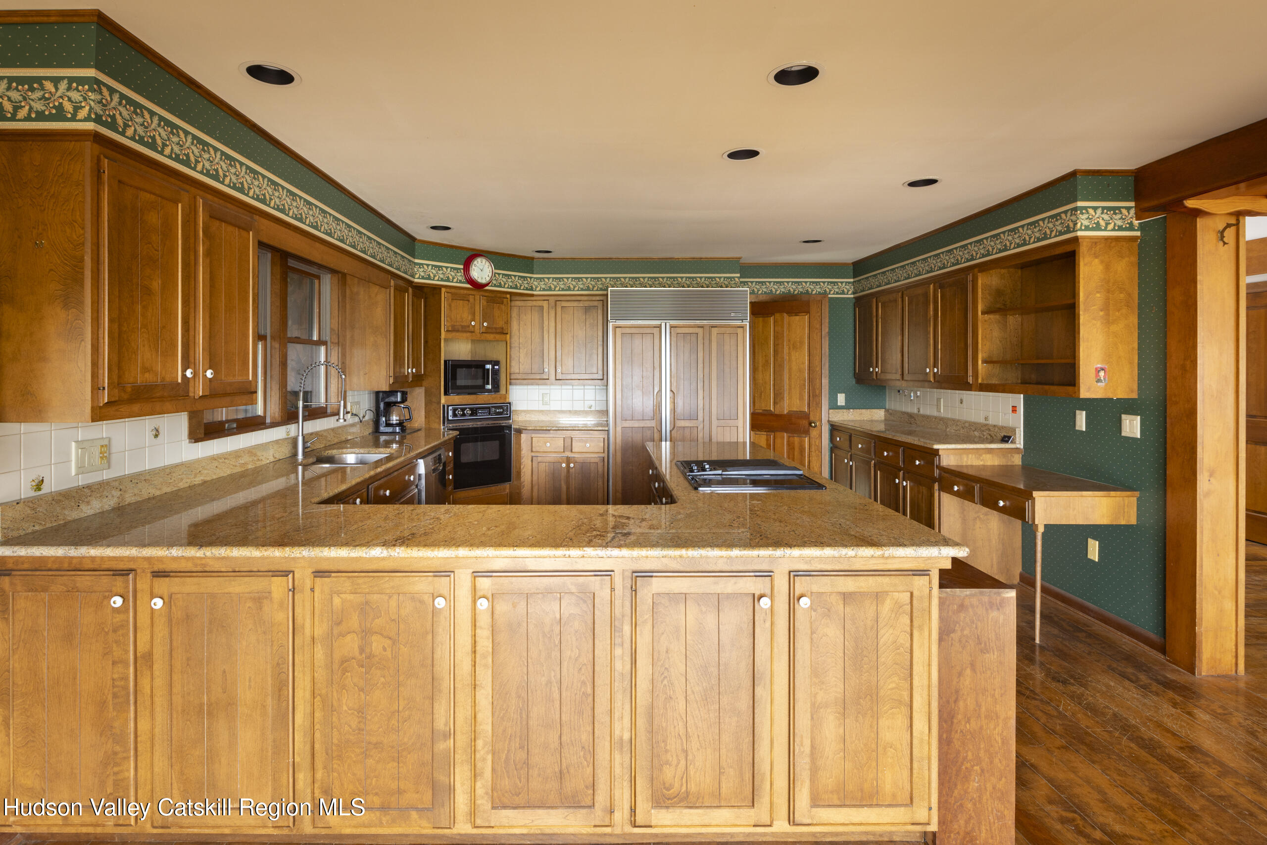 East Chatham, New York 12060, United States, 3 Bedrooms Bedrooms, ,3 BathroomsBathrooms,Residential,Active,151677