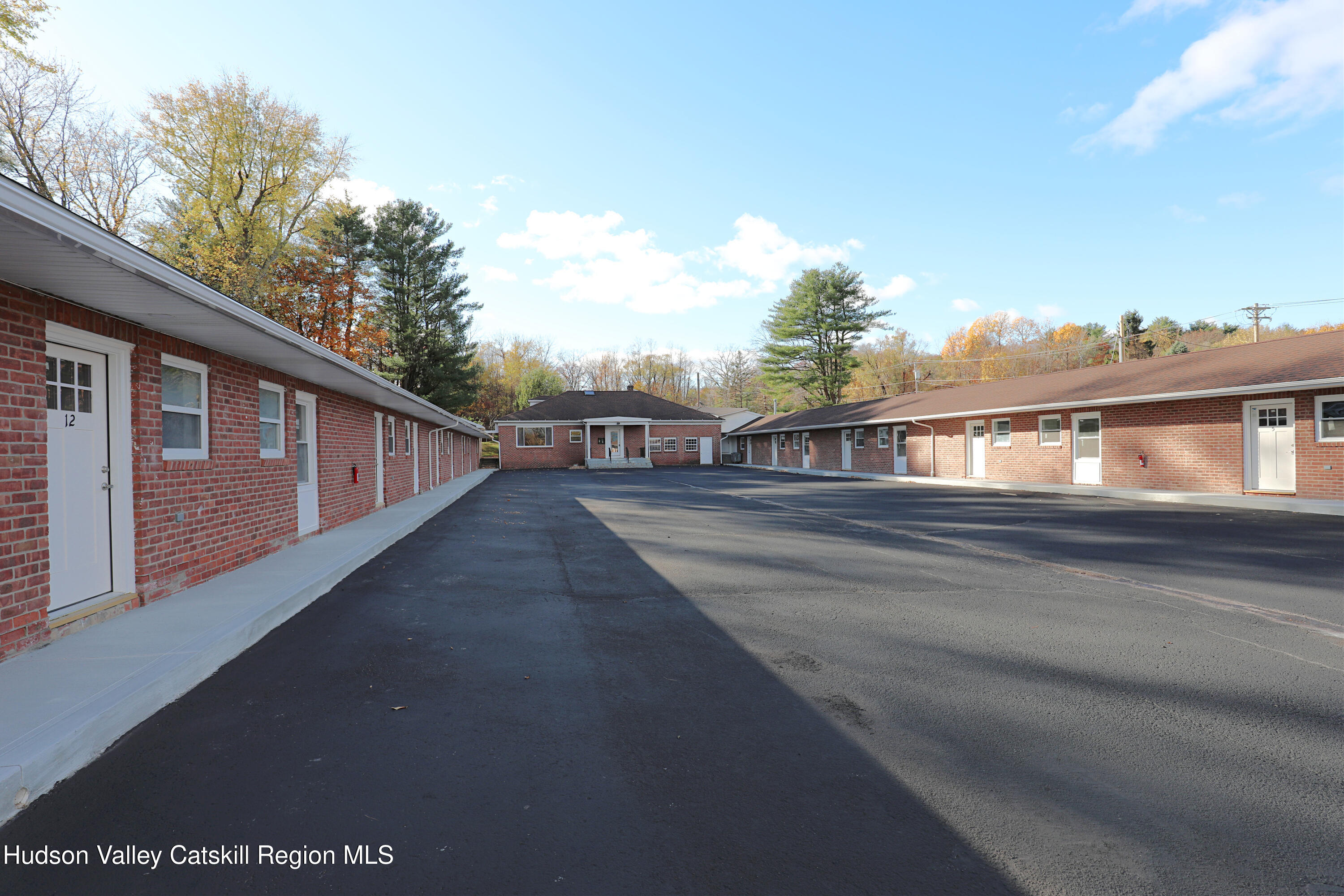 14311 Route 9W, New Baltimore, New York - 17 Bedrooms - 