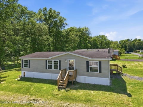 Homes For Sale - 59 Deer Haven Lane<br/> Gardiner, NY 12525