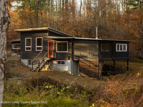 Homes For Sale - 41 Hickory Hill Road<br/> Kerhonkson, NY 12446