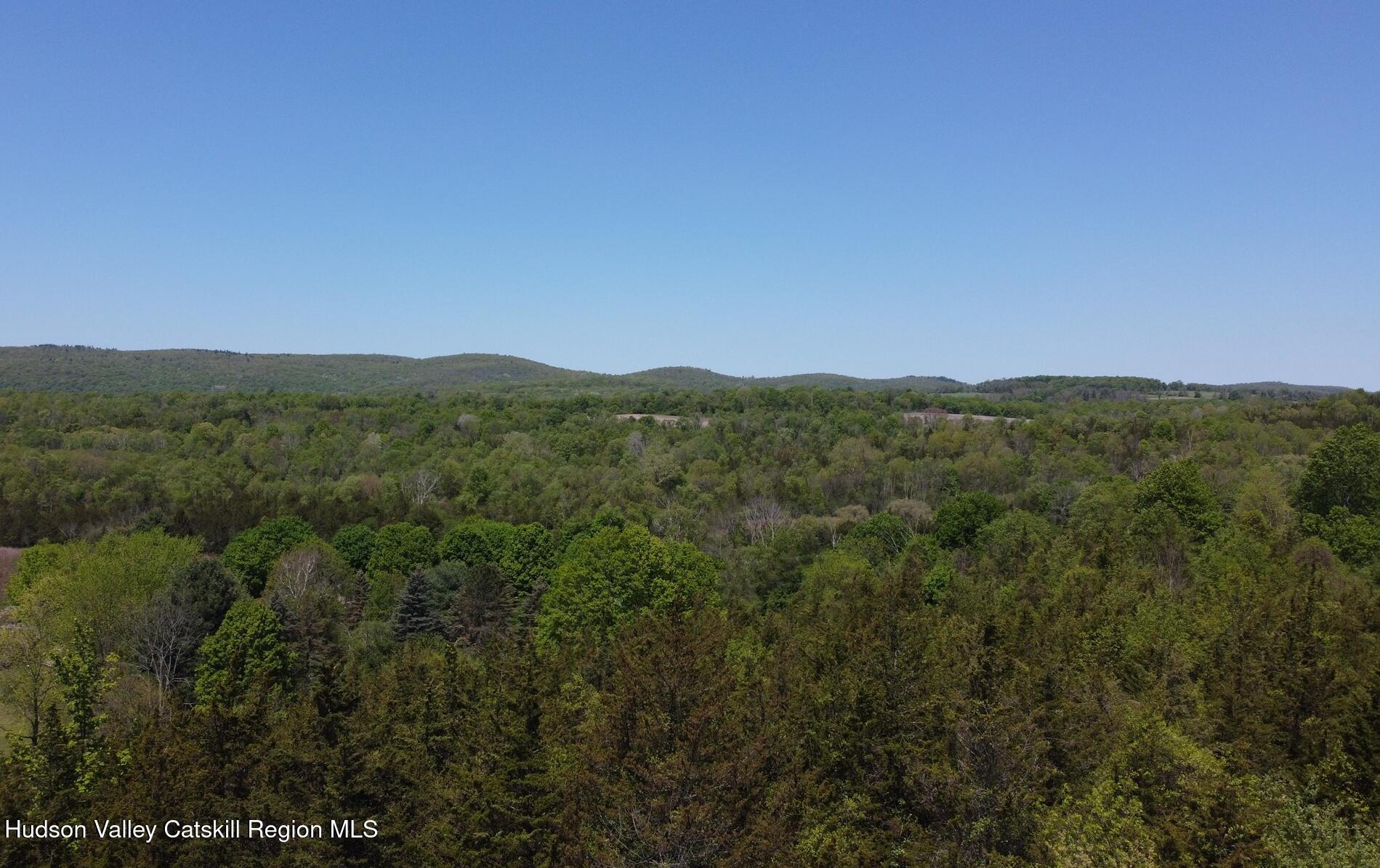 2 Westerly Ridge, Amenia, New York image 1