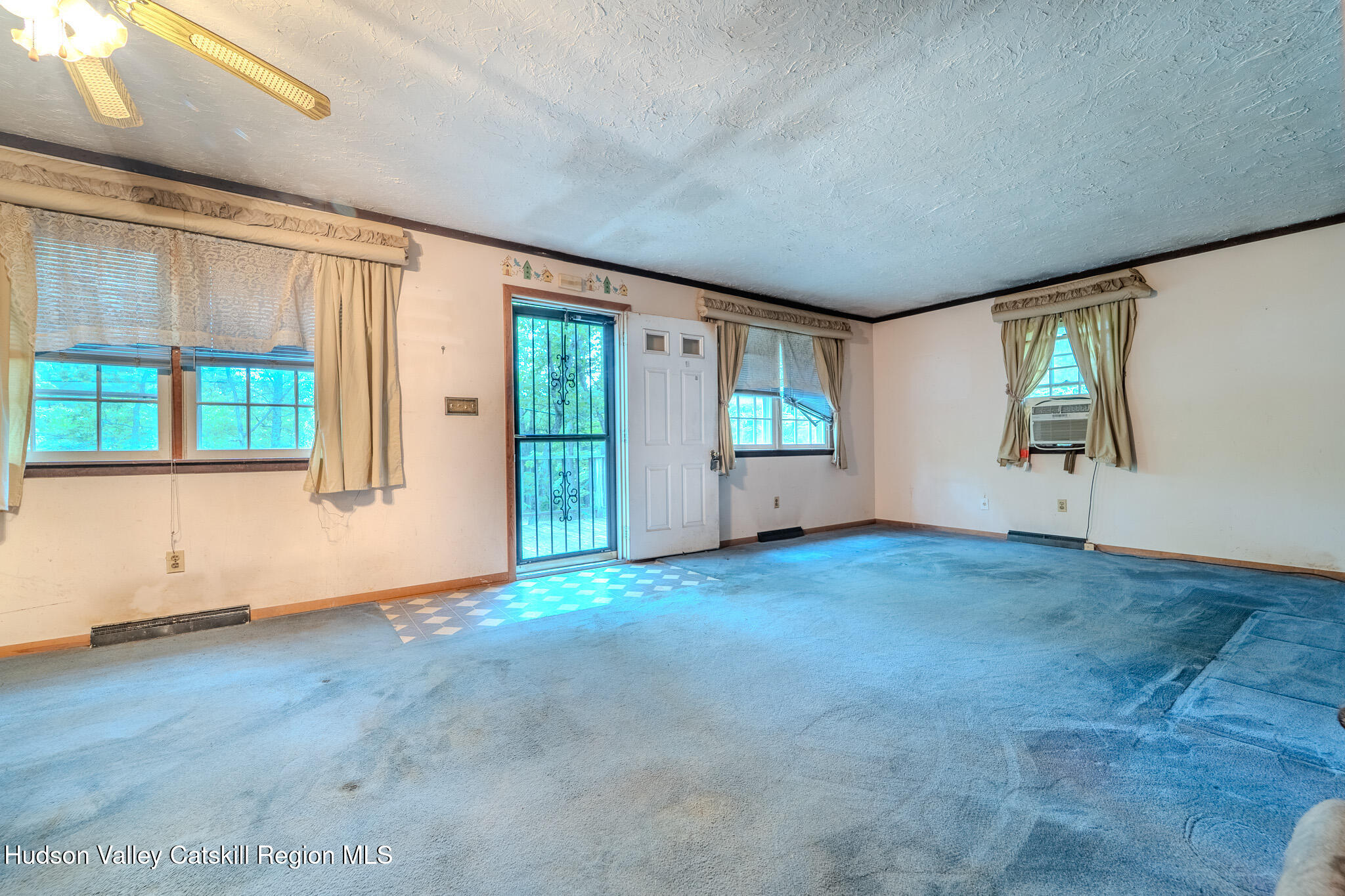 303 E Five Mile Woods Road, Catskill, Texas image 2