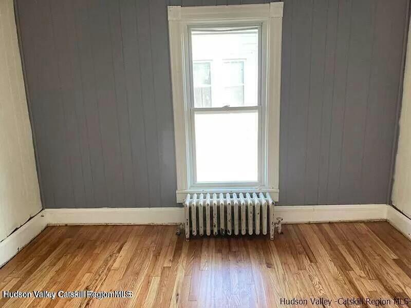 Kingston, New York 12401, United States, 5 Bedrooms Bedrooms, ,2 BathroomsBathrooms,Residential,Active,83809