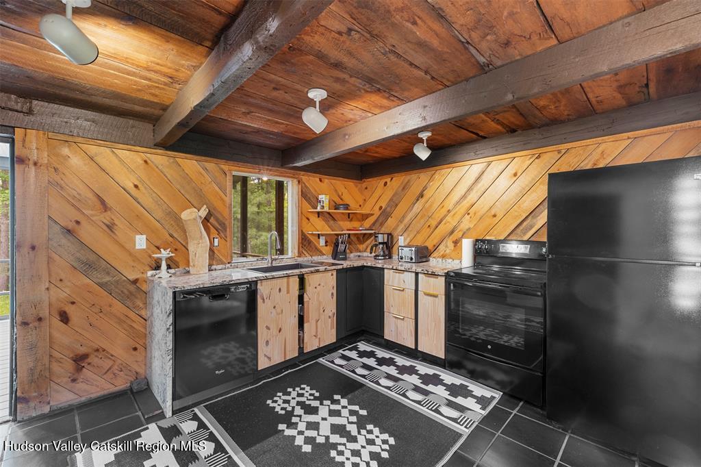 66 S Hill Road, Kingston, New Mexico image 11