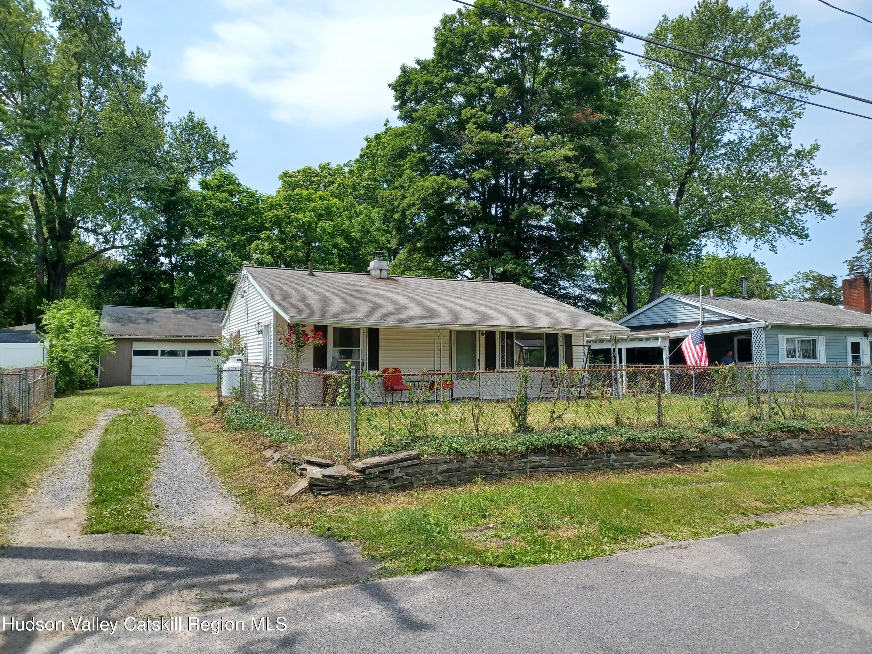 14 Center Road, High Falls, Texas image 2