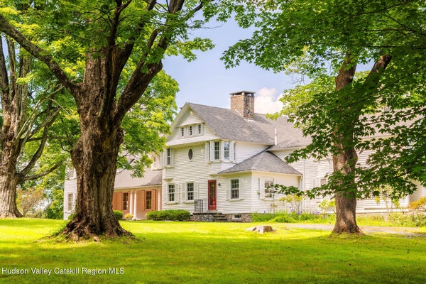 55 LEGGETT RD, STONE RIDGE, NY 12484 - Image 1906ea3998a6c8aeccf12e340210bf4a/2458371055