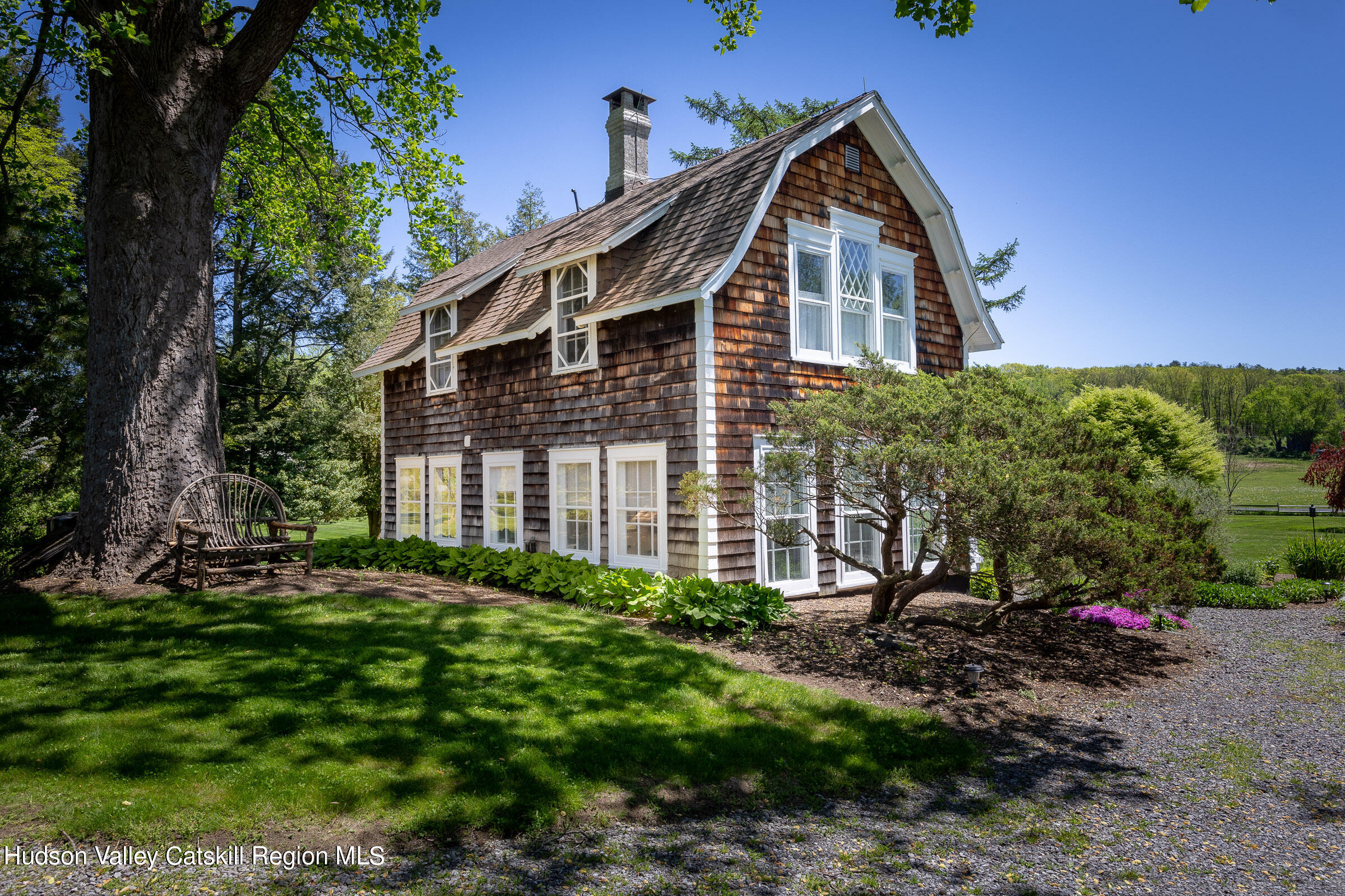 New Paltz, New York 12561, United States, 6 Bedrooms Bedrooms, ,5 BathroomsBathrooms,Residential,Active,57918