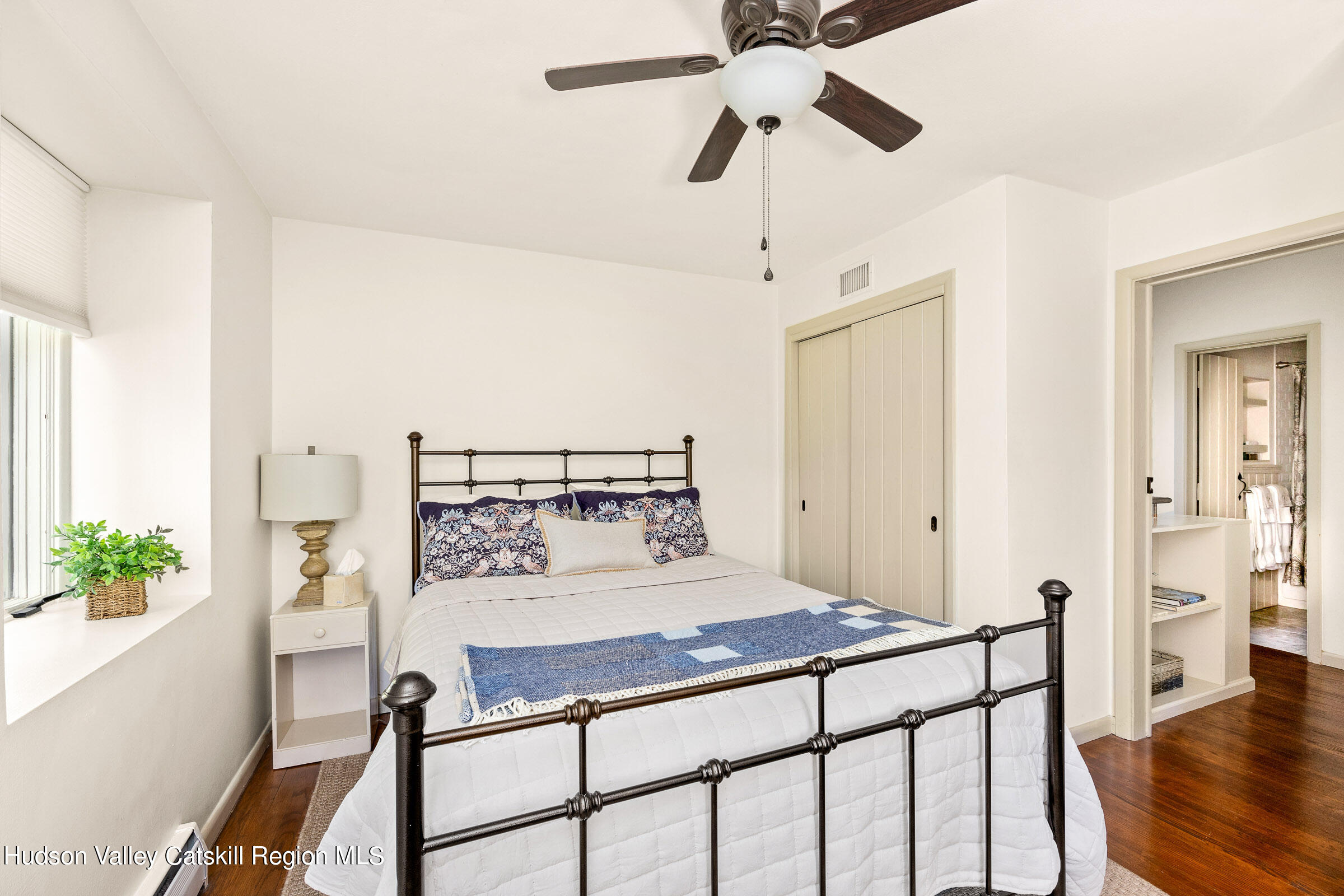 New Paltz, New York 12561, United States, 6 Bedrooms Bedrooms, ,5 BathroomsBathrooms,Residential,Active,57918