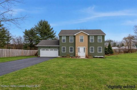 Homes For Sale - 61 Plank Road<br/> Waterford, NY 12188