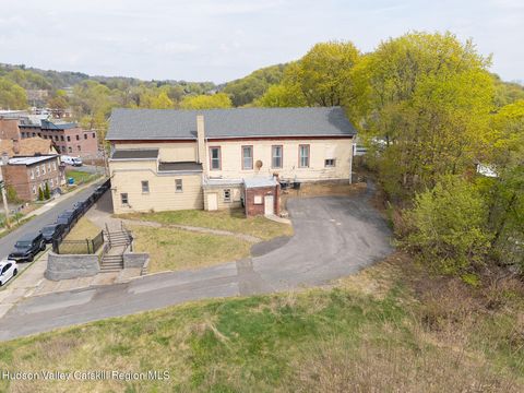 Homes For Sale - 24 W Union Street<br/> Kingston, NY 12401