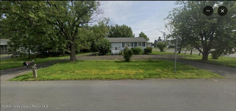 Multifamily For Sale - 4 Delaware Avenue<br/> Columbia County, Hudson, NY 12534