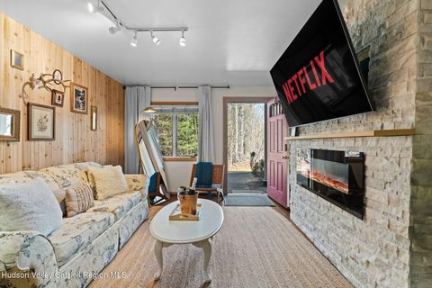 Photo of 84 Highlands Drive #B4, Hunter, NY 12442 (MLS # 20256118)