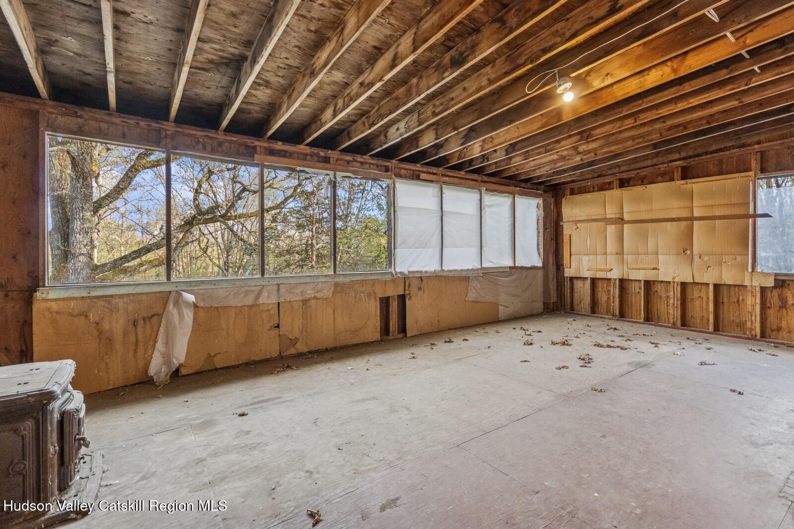240 E City Hall Rd Road, Kerhonkson, Texas image 5