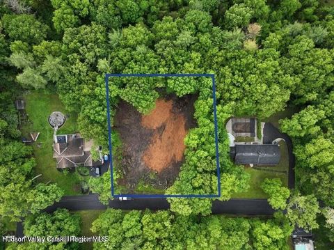 Homes For Sale - 154 Forest Hill Drive<br/> Kingston, NY 12401