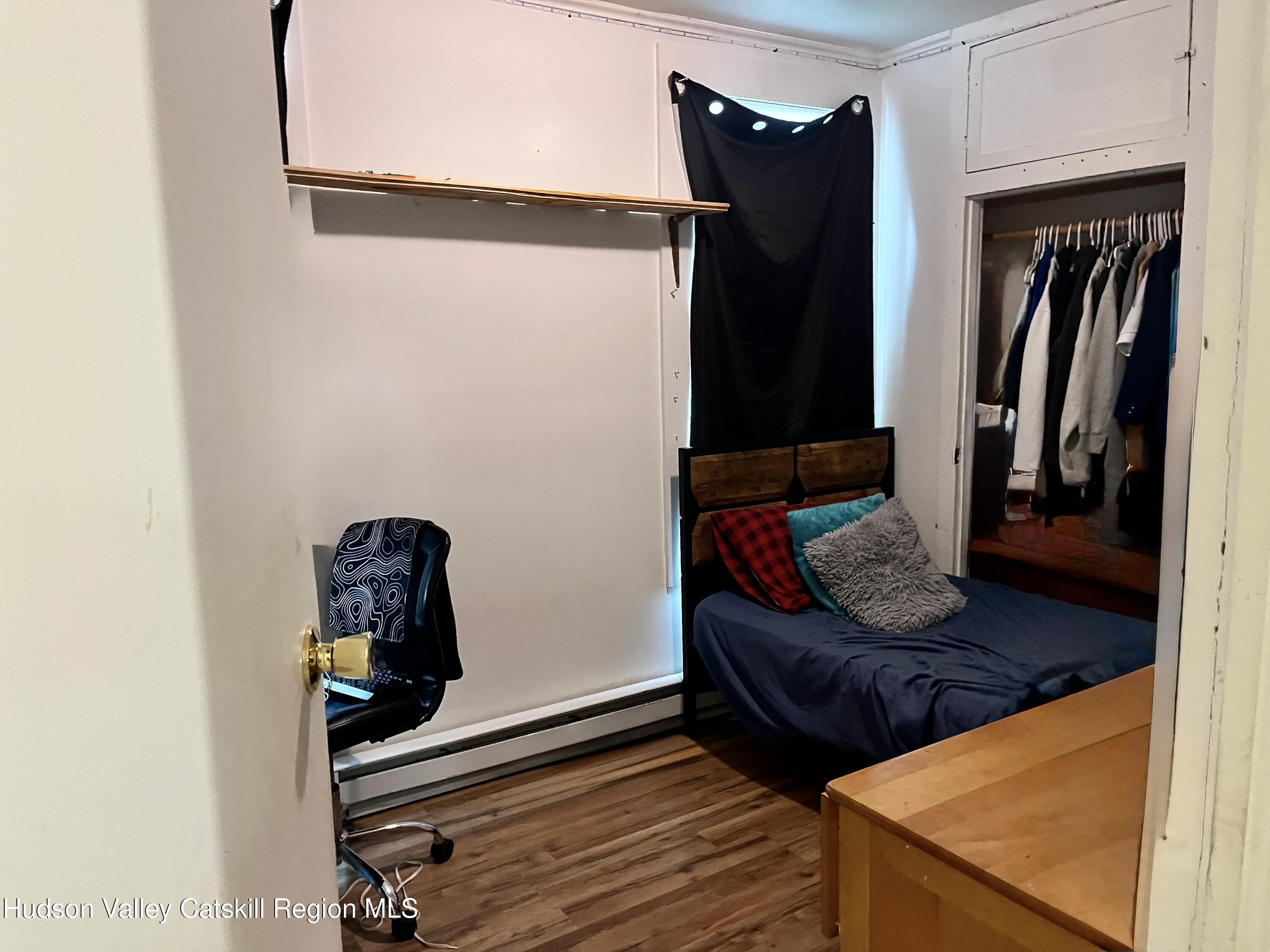 Valatie, New York 12184, United States, 5 Bedrooms Bedrooms, ,Residential,Pending,191953