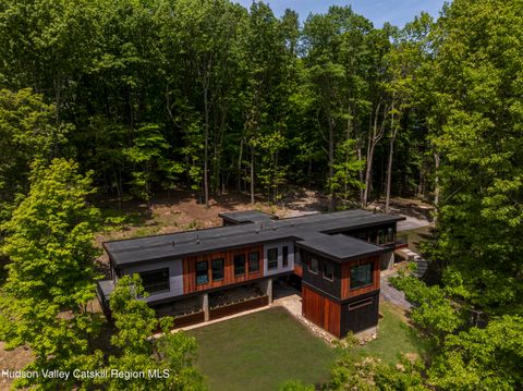 Photo of 490 Old Route 82, Craryville, NY 12521 (MLS # 20252083)