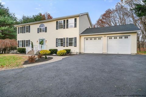 80 Carriage Drive, Red Hook, NY 12571 - #: 20233384