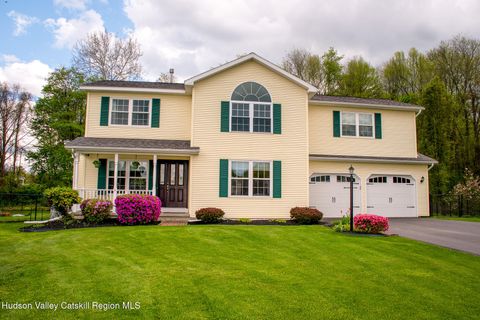 Photo of 4707 Mazel Court, Valatie, NY 12184 (MLS # 20262287)