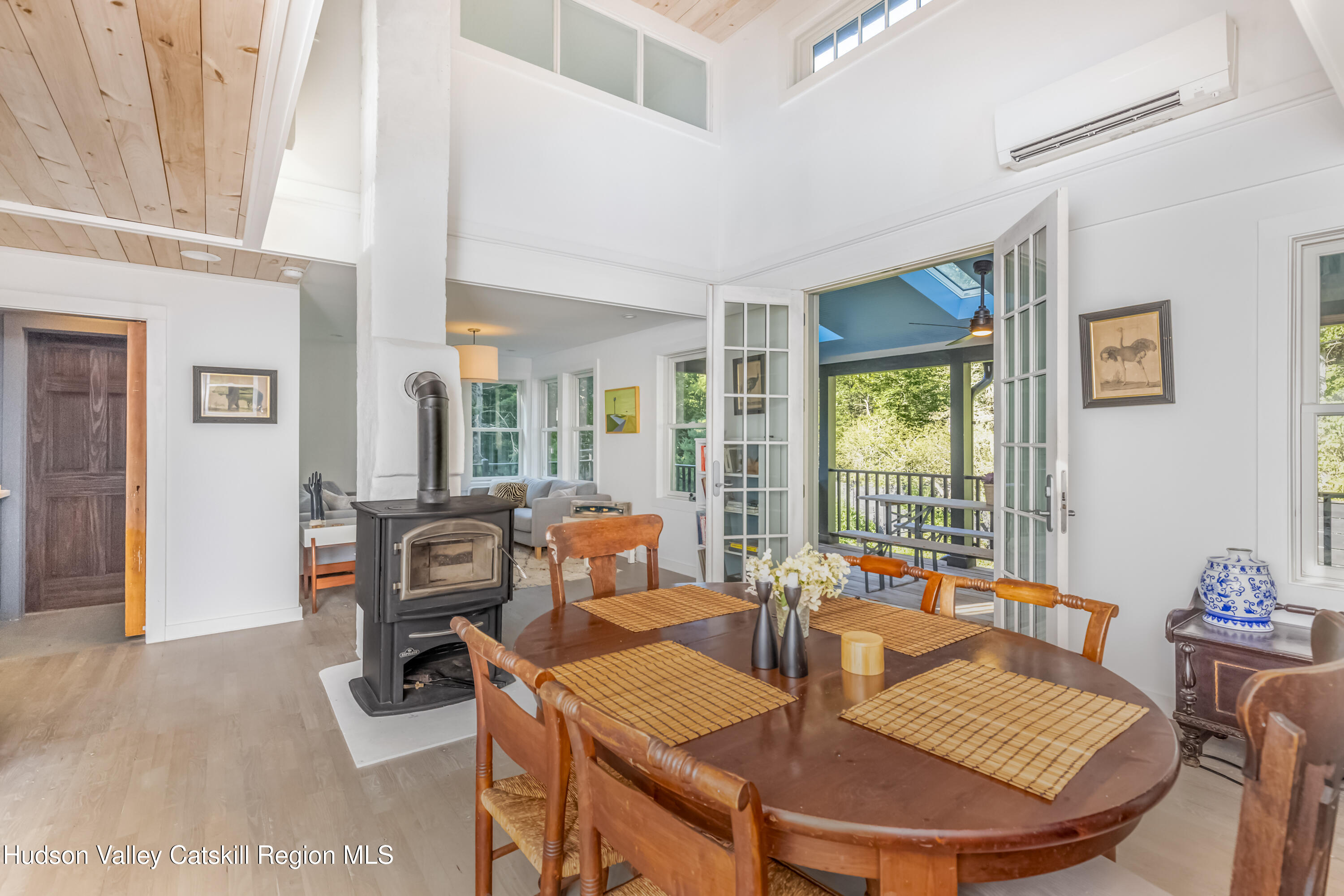 Accord, New York 12404, United States, 3 Bedrooms Bedrooms, ,2 BathroomsBathrooms,Residential,Active,179347