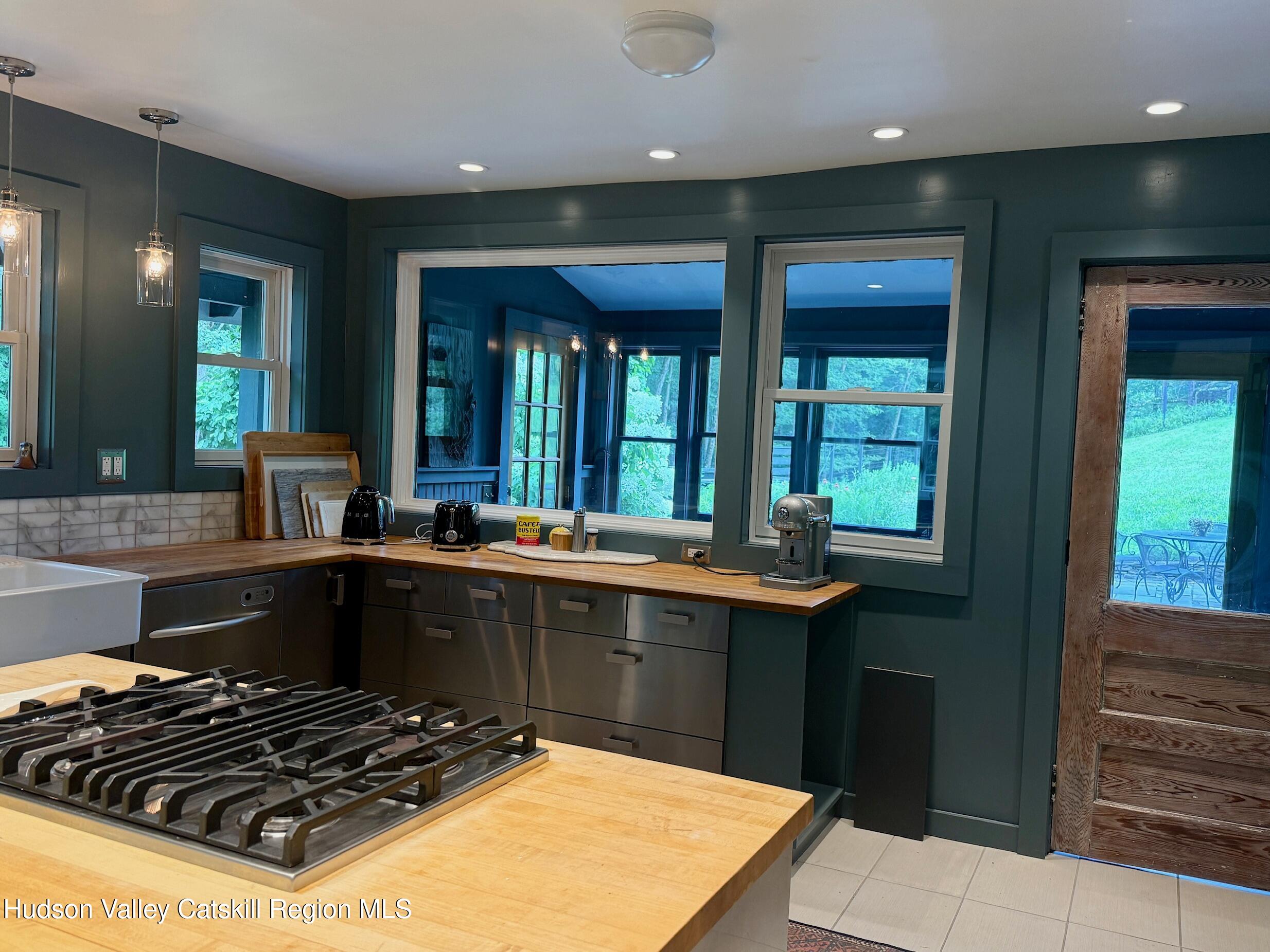 Accord, New York 12404, United States, 3 Bedrooms Bedrooms, ,2 BathroomsBathrooms,Residential,Active,179347