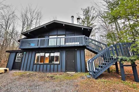 Photo of 14 Creek Lane, Hunter, NY 12442 (MLS # 20260698)