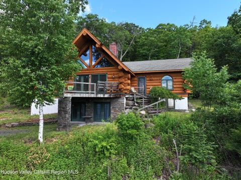 Homes For Sale - 24 Tanis Hollow Road<br/> Woodstock, NY 12498