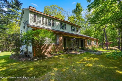 Photo of 701 Zena-Highwoods Road, Woodstock, NY 12498 (MLS # 20262608)