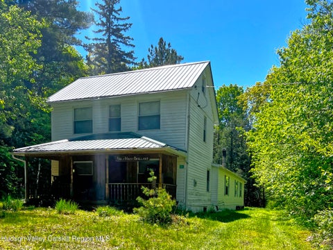 Homes For Sale - 92 Osborne Road<br/> Haines Falls, NY 12436