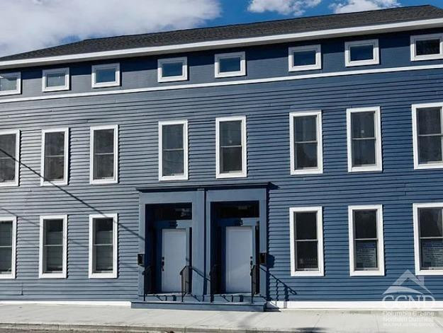 Rental Property at 225 Allen Street 3, Hudson, New York - Bedrooms: 2 
Bathrooms: 1 
Rooms: 6  - $2,650 MO.