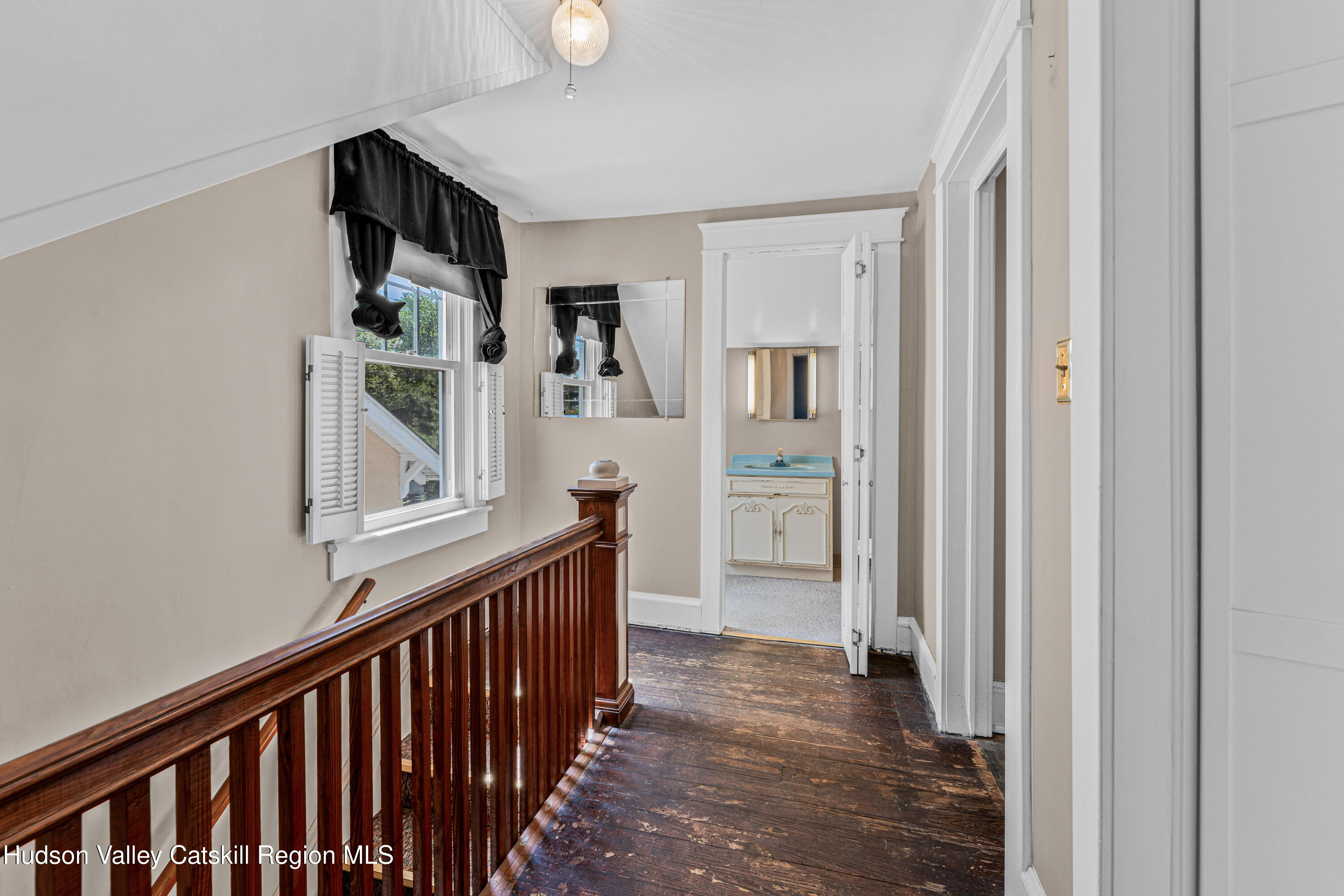 429 Albany Avenue, Kingston, New Mexico image 27