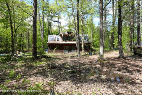 Photo of 77 Ulster Landing Road, Kingston, NY 12401 (MLS # 20262125)