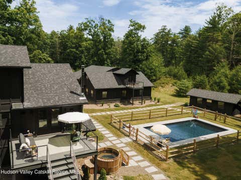 Photo of 130 Cedar Drive, Kerhonkson, NY 12446 (MLS # 20263686)