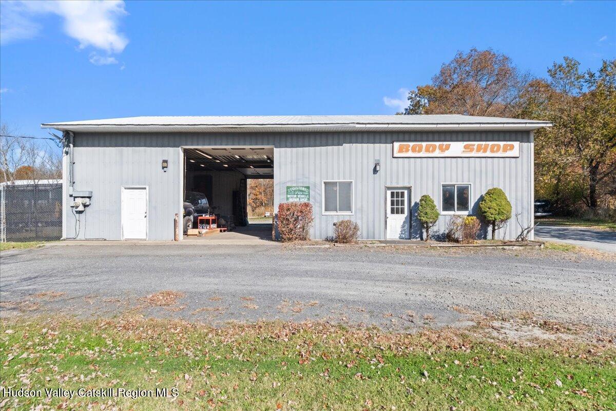 Gardiner, New York 12525, United States, 3 Bedrooms Bedrooms, ,Residential,Pending,35522