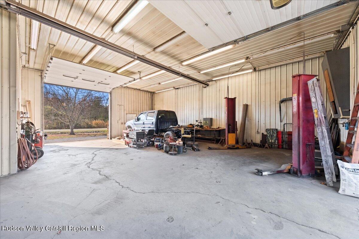 Gardiner, New York 12525, United States, 3 Bedrooms Bedrooms, ,Residential,Pending,35522