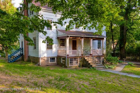 Homes For Rent - 3714 Main Street<br/> Stone Ridge, NY 12484