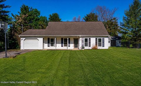 Photo of 26 Sky View Lane, Valatie, NY 12184 (MLS # 20262208)