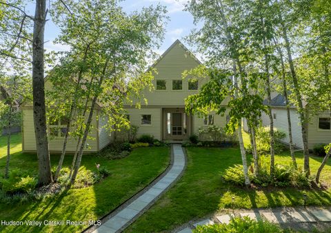 Photo of 279 Arcadia Drive, Ancramdale, NY 12503 (MLS # 20262739)