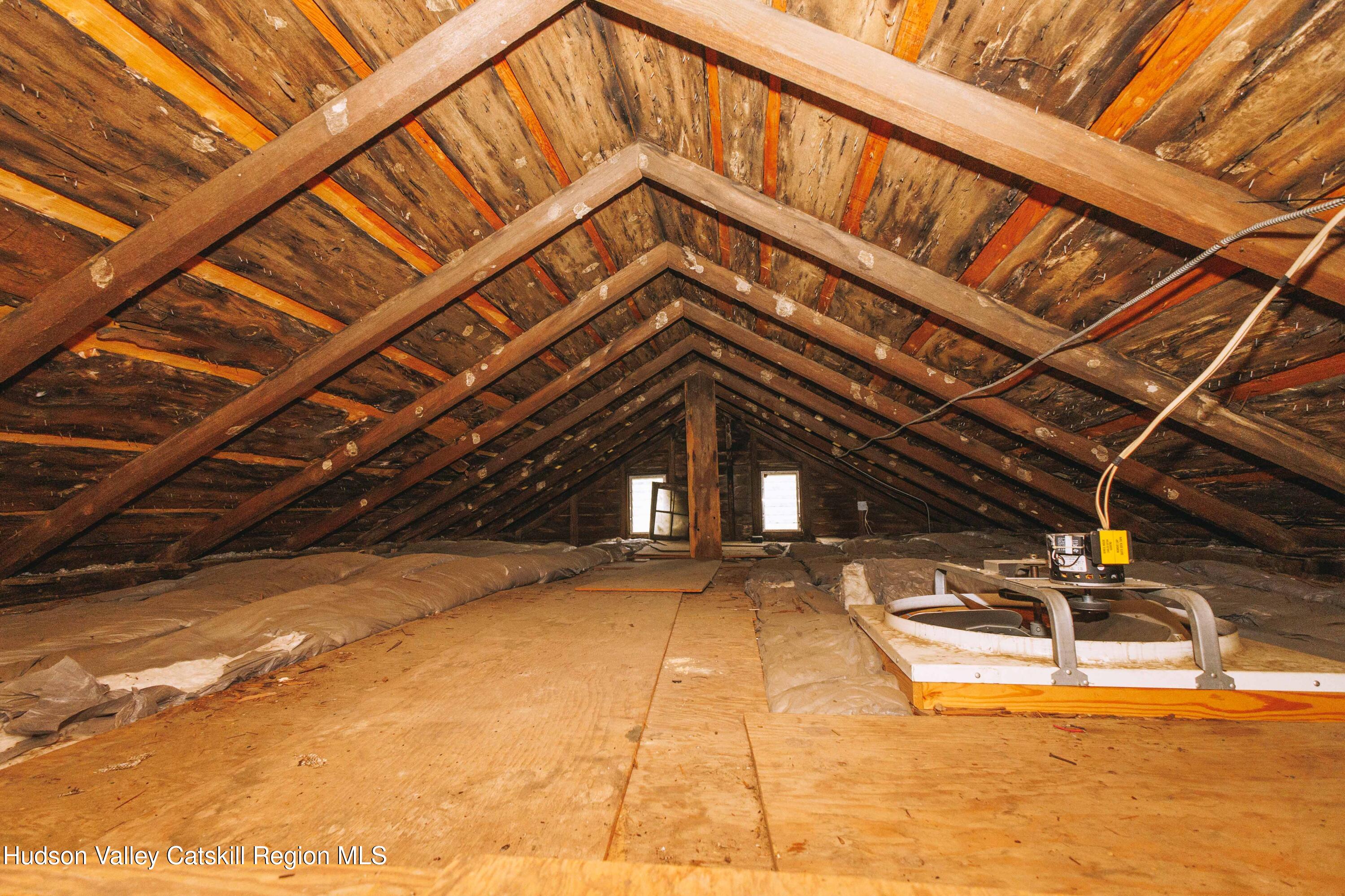 40 W Hanzl Lane, Saugerties, Texas image 36