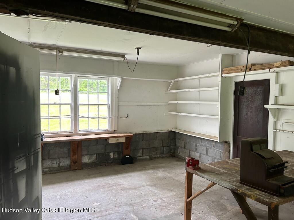 40 W Hanzl Lane, Saugerties, Texas image 41