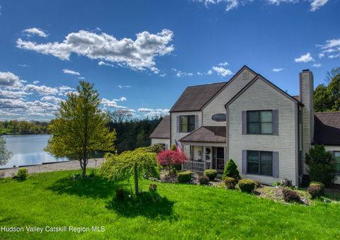Photo of 66 Castle Point, Athens, NY 12015 (MLS # 20261195)