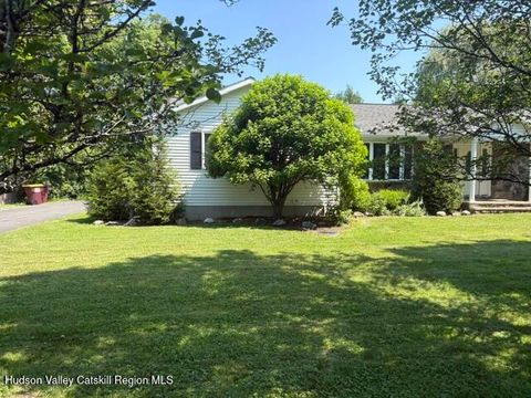 Apartment For Rent - 2825 Best Lane<br/> Columbia County, Hudson, NY 12534